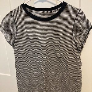 TARGET Short sleeved top (medium)